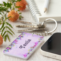 Flores e borboletas em roxo