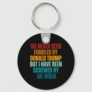 Chaveiro Foi Conseguido Por Donald Trump Que Foi Parado Por