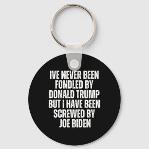 Chaveiro Foi Conseguido Por Donald Trump Que Foi Parado Por