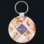 Chaveiro Foto personalizada do Dia de as mães simples e fel<br><div class="desc">Esta design simples e moderna é composta por tipografia de serifa e adiciona uma fotografia personalizada.Uma tipografia de Dia de as mães feliz cercada por quatro fotos de sua mãe,  mãe,  mãe,  mãe etc. Este é um presente perfeito para sua mãe no Dia de as mães!</div>