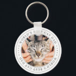 Chaveiro Foto Simples do Melhor Pai de Gato do Mundo<br><div class="desc">Este design simples e clássico é composto por tipografia serif e adiciona uma foto personalizada.</div>