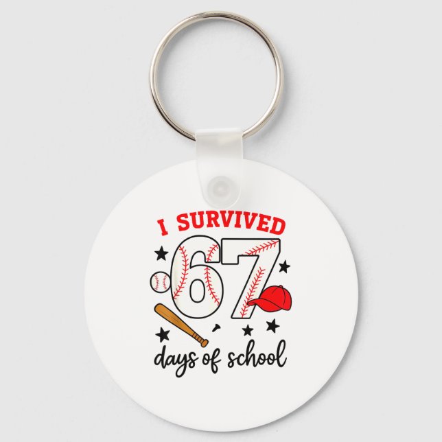 Chaveiro Funny Baseball I Survived 67 Days Of School Design (Frente)