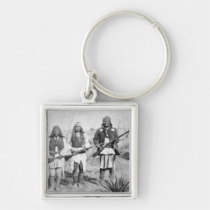 Chaveiro Geronimo e três de seus guerreiros de Apache, 188