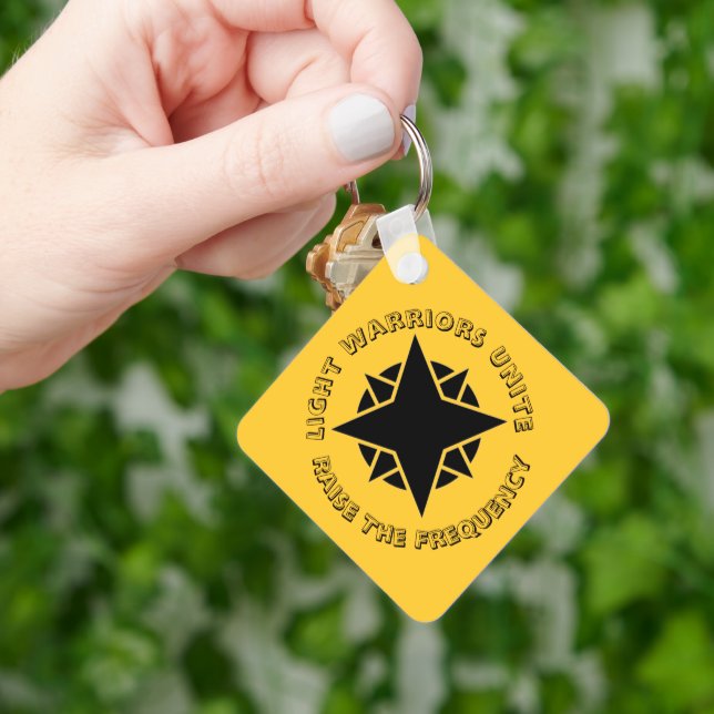 Chaveiro Guerreiros da Luz Dourada Unidos (Mão)