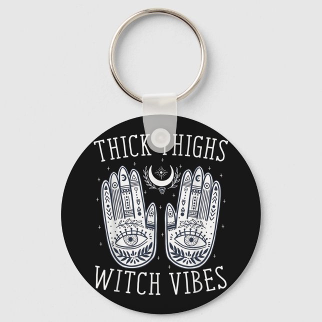 Chaveiro Halloween Thick Thighs Witch Vibes (Frente)
