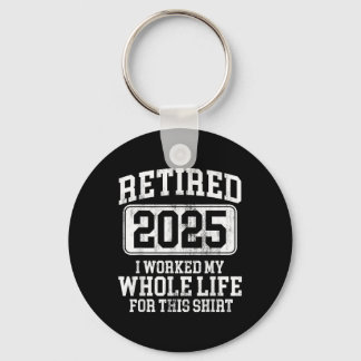 Chaveiro Homens aposentados de 2025 Humor T-shirt.pn