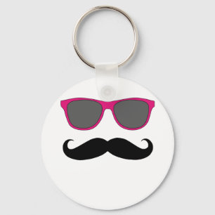 Chaveiro Humor com bigode e óculos escuros cor-de-rosa