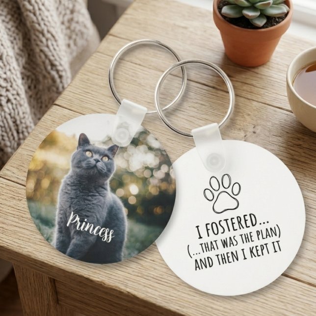 Chaveiro Impressão de Pata de Falha no Abrigo de Animais (Check out this custom keychain for a pet parent celebrating a foster win!)