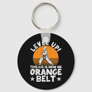 Chaveiro Karate Martirizou Este Miúdo Agora É Um Ou