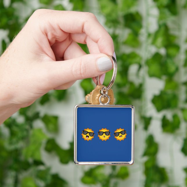 Chaveiro Kawaii Sun com óculos Sunglass Happy Emoji Faces (Mão)