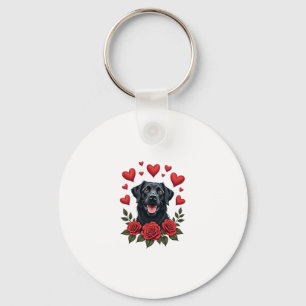 Chaveiro Labrador Retriever com Corações de Rosas Vermelhas