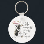 Chaveiro Latte<br><div class="desc">O chaveiro de botão redondo apresenta uma na moda e um texto divertido "Latte porque é muito cedo para o Vinho!" Chaveiros fazem presentes memoráveis para familiares e amigos ou criam por si mesmos.</div>