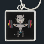 Chaveiro Levantamento de Peso de Rato de Gym<br><div class="desc">Gym Rat design mostra um grande puxador de força de um rato levantando um bar com pesos pesados. Para ratos-ginástica e entusiastas do levantamento de pesos.</div>