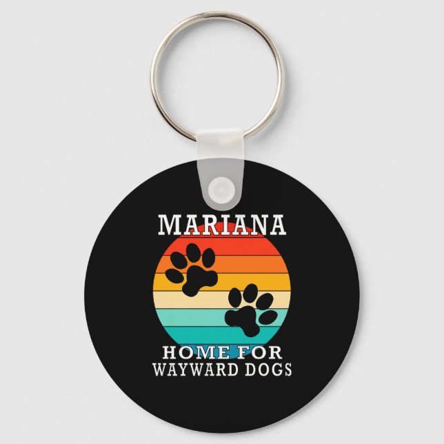 Chaveiro Mariana Home For Wayward Dogs Family Name Premium  (Frente)