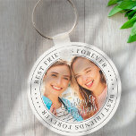 Chaveiro Melhores Amigos para a Foto Moderna Simples BFF<br><div class="desc">Este design simples e clássico é composto por tipografia serif e adiciona uma foto personalizada. "Melhores Amigos para sempre" circula a foto dos seus amigos</div>