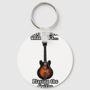 Chaveiro Menos é mais a menos que esteja tocando guitarra
