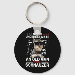 Chaveiro Mens Nunca Subestimam Um Velho Com Um Schnauz