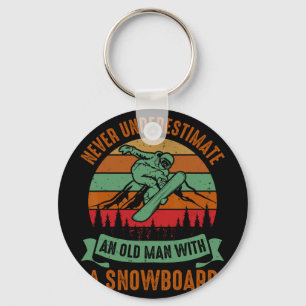 Chaveiro Mens Nunca Subestimam Um Velho Com Uma Boa Neve