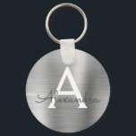 Chaveiro Monograma do Luxury Silver Faux Stainless Steel<br><div class="desc">Chaveiro de Elegante Metálico de Aço Inoxidável de Silver de Luxo. Esses Chaveiros podem ser personalizados para incluir seu nome e nome inicial. Estas correntes-chave fazem favores de excelente,  chá de panela ou festa de solteira.</div>