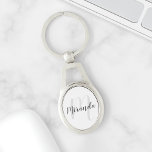 Chaveiro Monograma e Nome Personalizados de Script Moderno<br><div class="desc">Monograma Personalizado e Presente de Nome com nome personalizado no estilo de fonte do script moderno da cinza e monograma no estilo de fonte do script moderno da cinza clara como fundo em fundo branco. Perfeito como presente de feriado, favores de reunião familiar, obrigado seu presente para madrinhas e presente...</div>