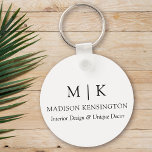 Chaveiro Monograma ou Adicionar logotipo Business Round<br><div class="desc">Chaveiro minimalista moderno. Preto e branco ou escolha as cores personalizadas. Perfeito para pequenas empresas,  marcas de empresas,  trabalhadores independentes,  feiras comerciais ou eventos,  etc. Fácil de personalizar com suas iniciais de monograma,  nome comercial e informações,  cargo,  slogan ou até mesmo adicionar seu logotipo ou design de marca pessoal.</div>