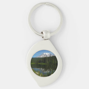 Chaveiro Monte Rainier Lake Refletido com flores selvagens