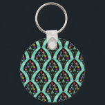 Chaveiro Mosaico Vintage Art Deco Flower Fan<br><div class="desc">Uma descodificação de arte vintage inspirou um padrão em forma de fã com flores coloridas a preto com um fundo verde de menta, fracamente geométrico. Inspirado pelos vinte e poucos anos / Gatsby. Um design floral clássico, bonito e moderno para qualquer um que goste dos anos 20 / um sentimento...</div>