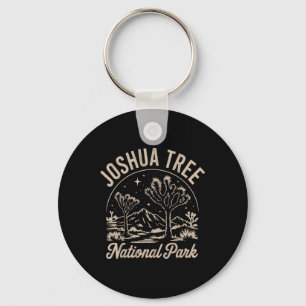 Chaveiro Mulher Montanhas Caminhando na Natureza Joshua Tre