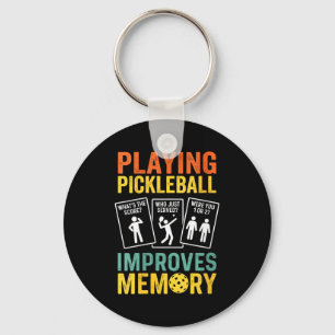 Chaveiro Mulheres jogando pickleball melhora a memória engr