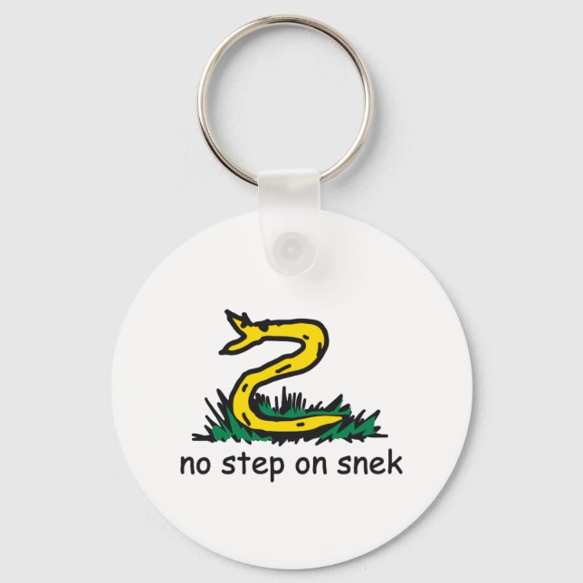 Chaveiro Nenhum passo no meme snek Gadsden paródia SnekRigh (Frente)