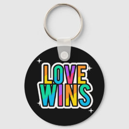 Chaveiro O amor ganha. LGBTQ+Orgulho. Arco-íris.