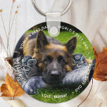 Chaveiro O melhor Pai mundial de cães - Pet Photo - Dia de<br><div class="desc">O Melhor Pai do Mundo diz que o cão, eu te amo. Surpreenda seu pai de cão com este Dia de os pais com um chaveiro de Foto Pet personalizado. Agora ele pode carregar seu melhor amigo com o qual estou em todos os lugares que ele vai. Deve ter para...</div>