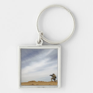 Chaveiro O sargento fornece a segurança