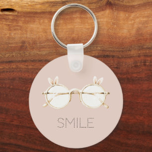 Chaveiro Óculos de Orelhas de Coelhinho Rosa Branco Sorriso
