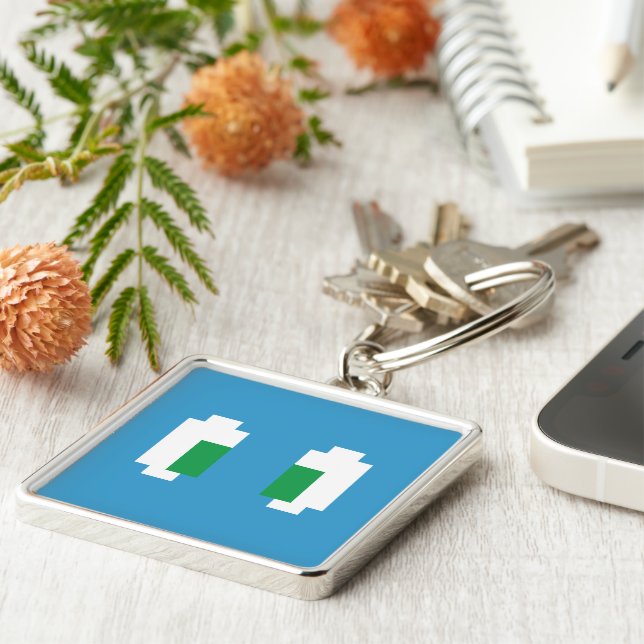 Chaveiro Olhos Verdes para Manga de Pixel de 8 Bits (Lateral)