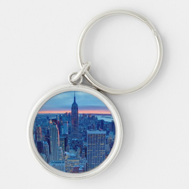 Chaveiro Os arranha-céus de Manhattan são iluminados (Frente)