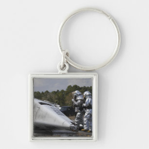 Chaveiro Os sapadores-bombeiros respondem à cena