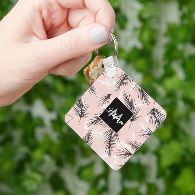 Chaveiro Palmas Preto Branco Tom Terroso Monogramado Rosa (Mão)