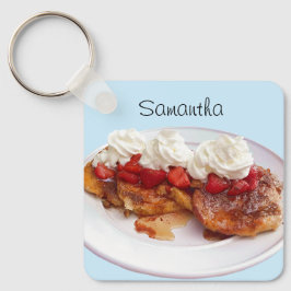 Chaveiro Pão Doce Com Morangos E Creme