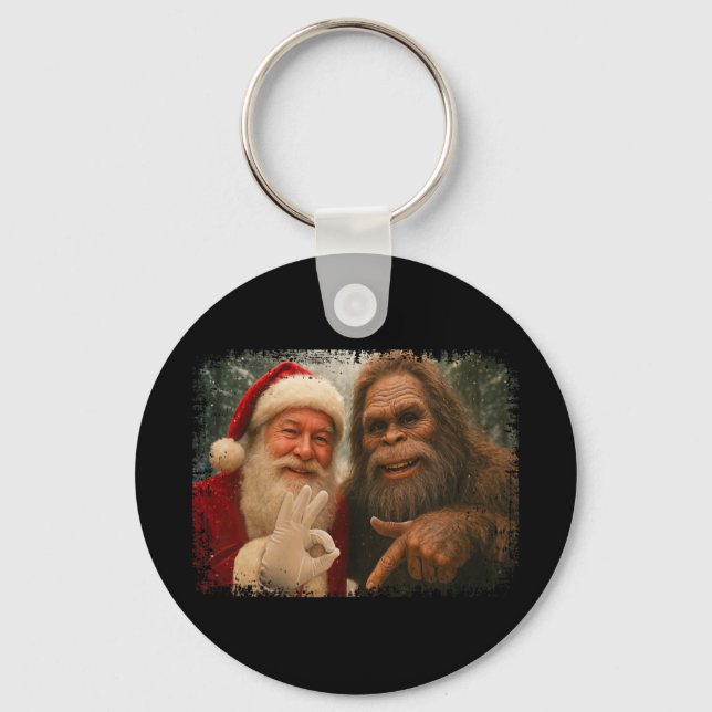 Chaveiro Papai Noel engraçado 67 com Bigfoot Seis Sete 6 7  (Frente)