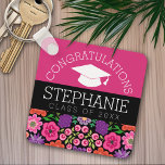 Chaveiro Parabéns Formando Girly Flowers Graduação<br><div class="desc">Adicione qualquer nome e ano a esta design. Isto pode ser usado para qualquer formando ou reunião - segundo grau,  faculdade,  escola de formando,  enfermagem,  escola de medicina ou mesmo escola de comércio.</div>
