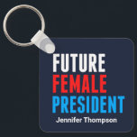 Chaveiro Personalizado para a liderança feminista futura<br><div class="desc">Um legal chaveiro de liderança para uma jovem com muitas aspirações para o futuro que olha para Kamala Harris. Para a criança que sonha em crescer para se tornar uma mulher presidente. Futura Presidente em vermelho,  branco e azul.</div>
