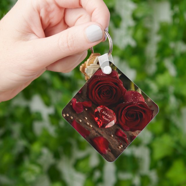 Chaveiro Pingente de Coração de São Valentão Rosa Vermelha  (Mão)