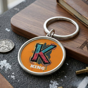 Chaveiro Pingo K: Grafite Ousado de Uma Letra Personalizáve