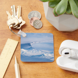 Chaveiro Pluma Emanando Do Vulcão Kliuchevskoi.