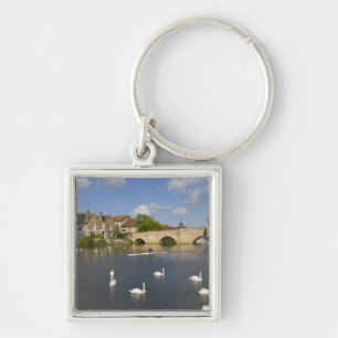 Chaveiro Ponte de arco de pedra e Rio Ouse, St Ives,