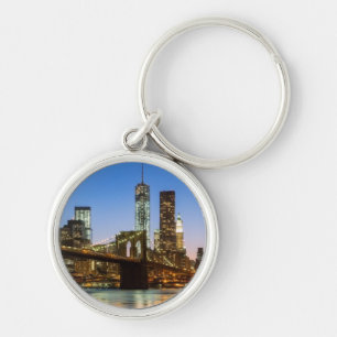 Chaveiro Ponte de Manhattan e de Brooklyn no crepúsculo