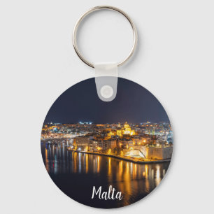 Chaveiro Porto de Malta iluminado à noite