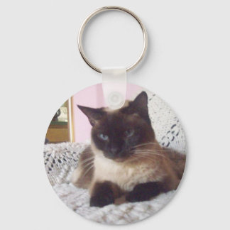 Chaveiro Princesa relaxando no sofá