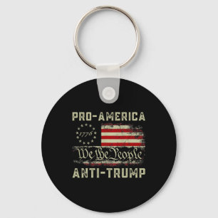 Chaveiro Pró-América Anti-Trump Nós, o Povo Anti-Trump